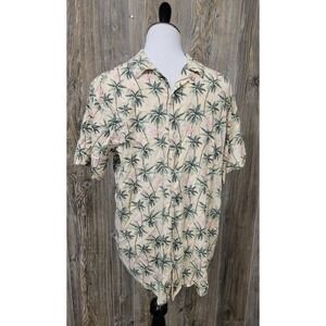 Men's flamingo palmtree button up shirt. Xl